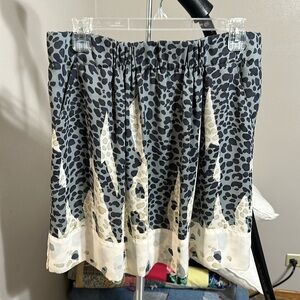 Cabi elastic waist skirt with pockets